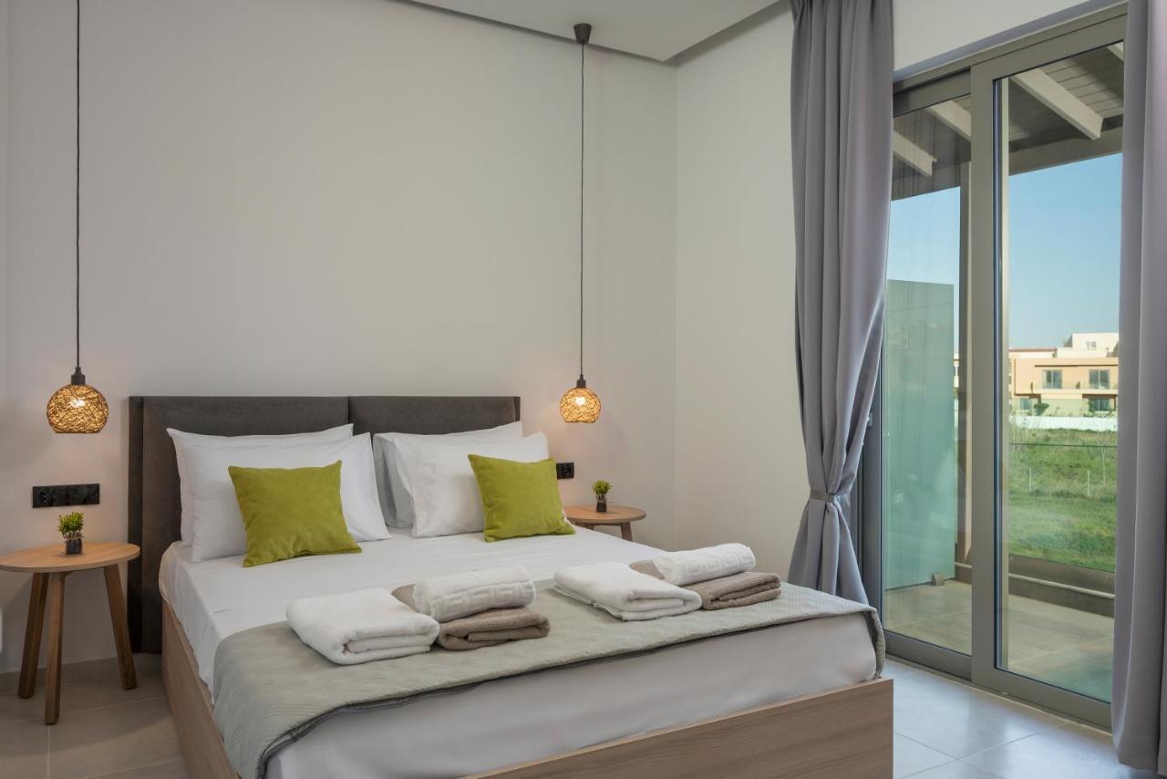 Aegean Breeze Luxury Apartments Next To The Sea Малеме Экстерьер фото