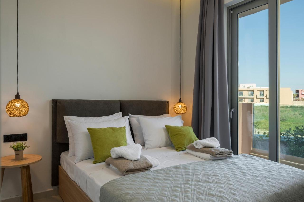 Aegean Breeze Luxury Apartments Next To The Sea Малеме Экстерьер фото